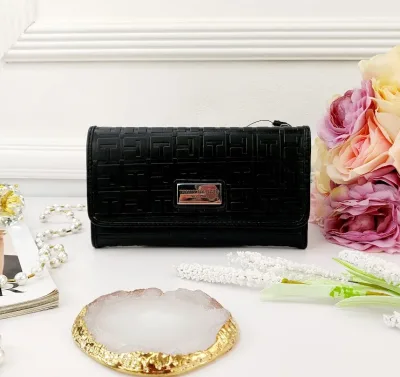 Cartera Tommy Hilfiger para dama color negro