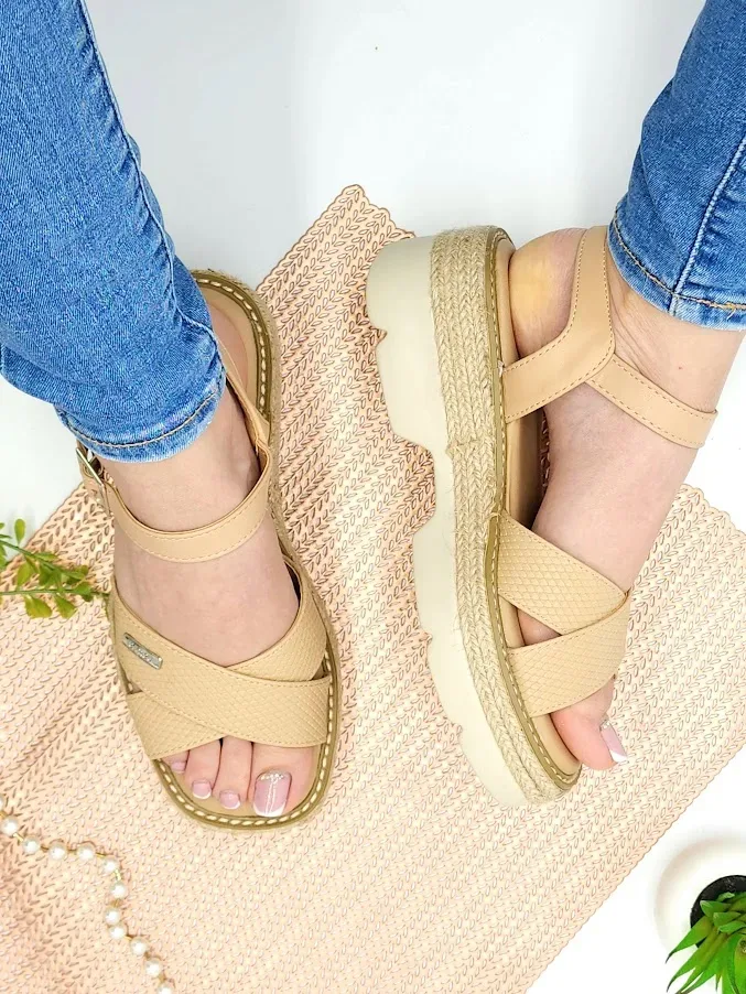 Sandalias para dama Karla Sand Pu