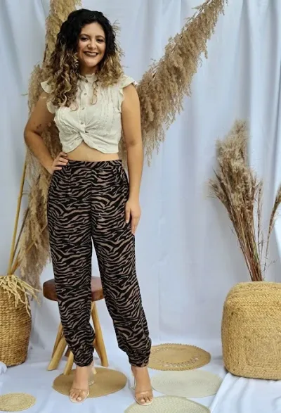 Pantalón Favulux Fashion para dama con estampado de cebra