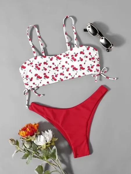 Vestido de baño para dama color rojo con diseño de cereza