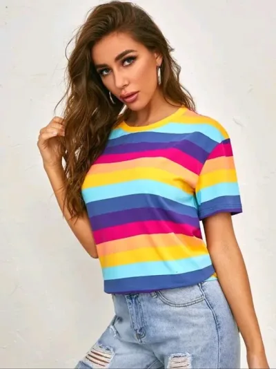 Camiseta para dama diseño a rayas multicolor