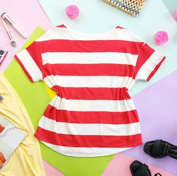 Camiseta Old Navy para dama diseño a rayas color rojo y blanco