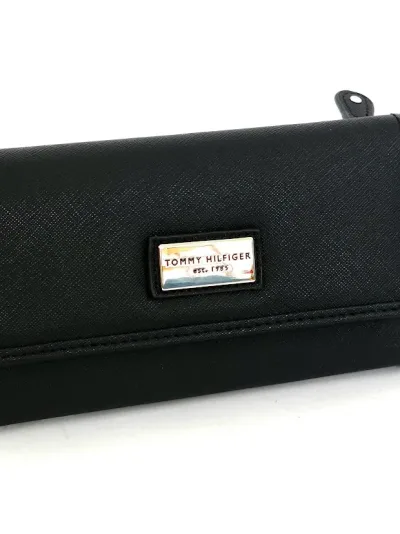 Cartera Tommy Hilfiger color negro