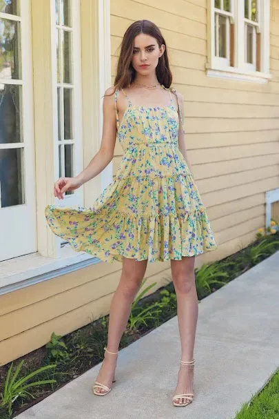 Vestido para dama diseño floral color amarillo