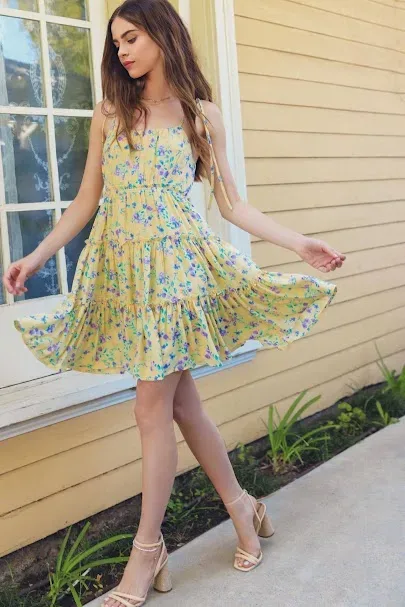 Vestido para dama diseño floral color amarillo