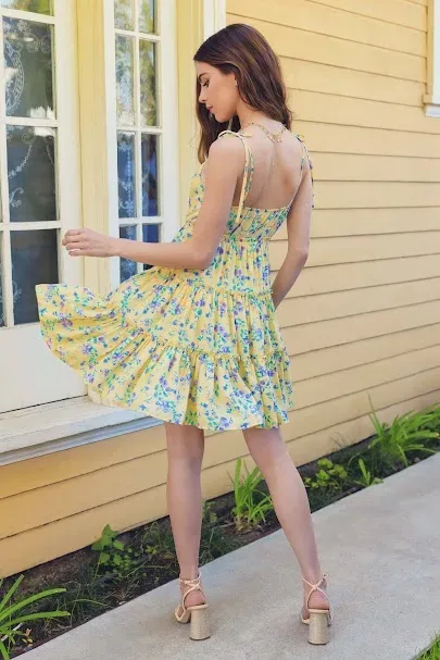 Vestido para dama diseño floral color amarillo