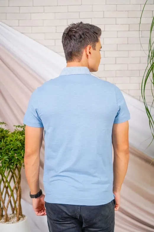 Camiseta Tommy Hilfiger para caballero color celeste