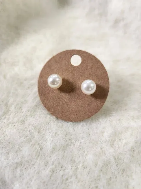 Aretes para dama de fantasía con diseño de perla