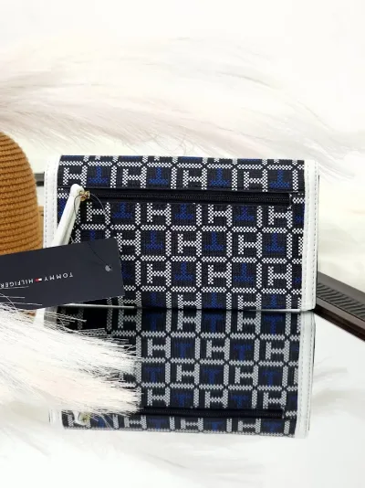 Cartera Tommy Hilfiger para dama color azul