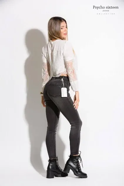 Jeans para dama Psycho Sixteen super skinny PW7018 color negro