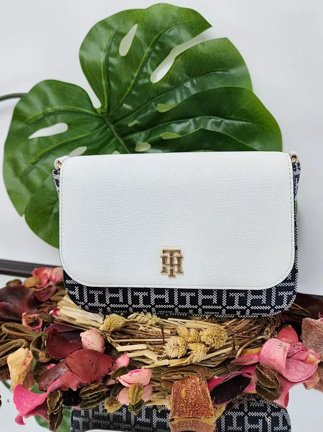 Bolso Tommy Hilfiger para dama