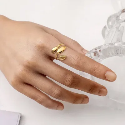 Anillo para dama de acero de titanio